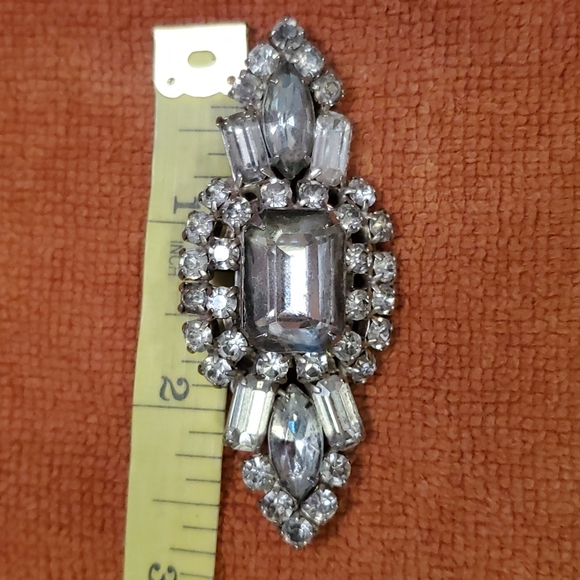 Vintage Rhinestone Sytle Pin - Picture 2 of 6